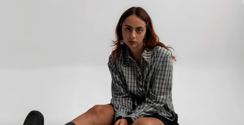 Bella Galasso on Small Stages, Big Feelings & Going&nbsp;Solo